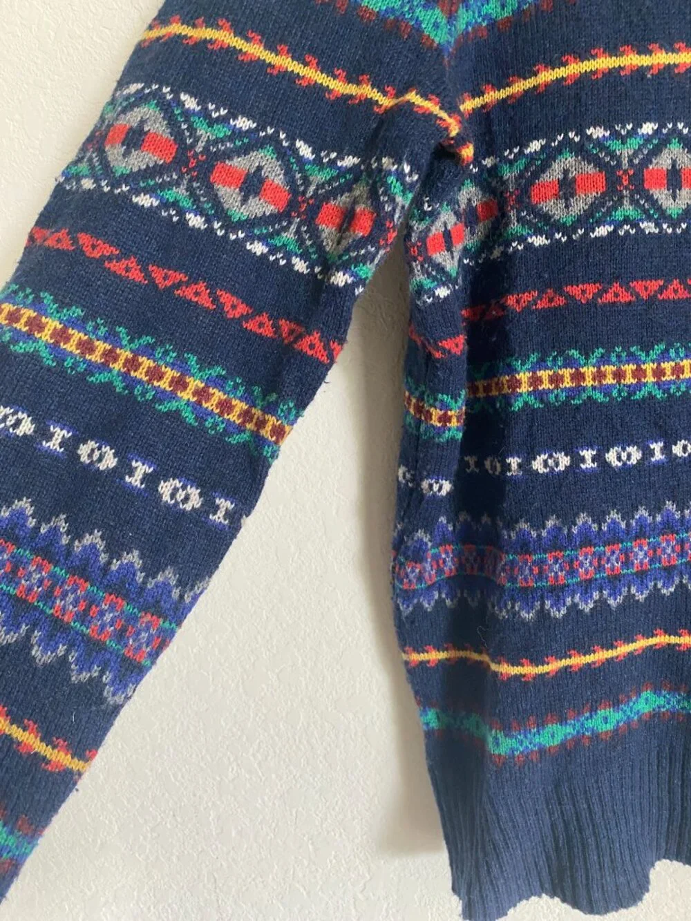 Urban Pipeline Mens L Navy Multi Color Fair Isle Pullover Sweater Crew Neck